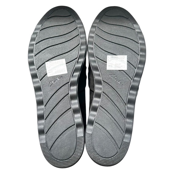 Clarks Sharon Villa Black Loafer Slip On Suede Platforms LIKE NEW — Size 12 M - Picture 7 of 9